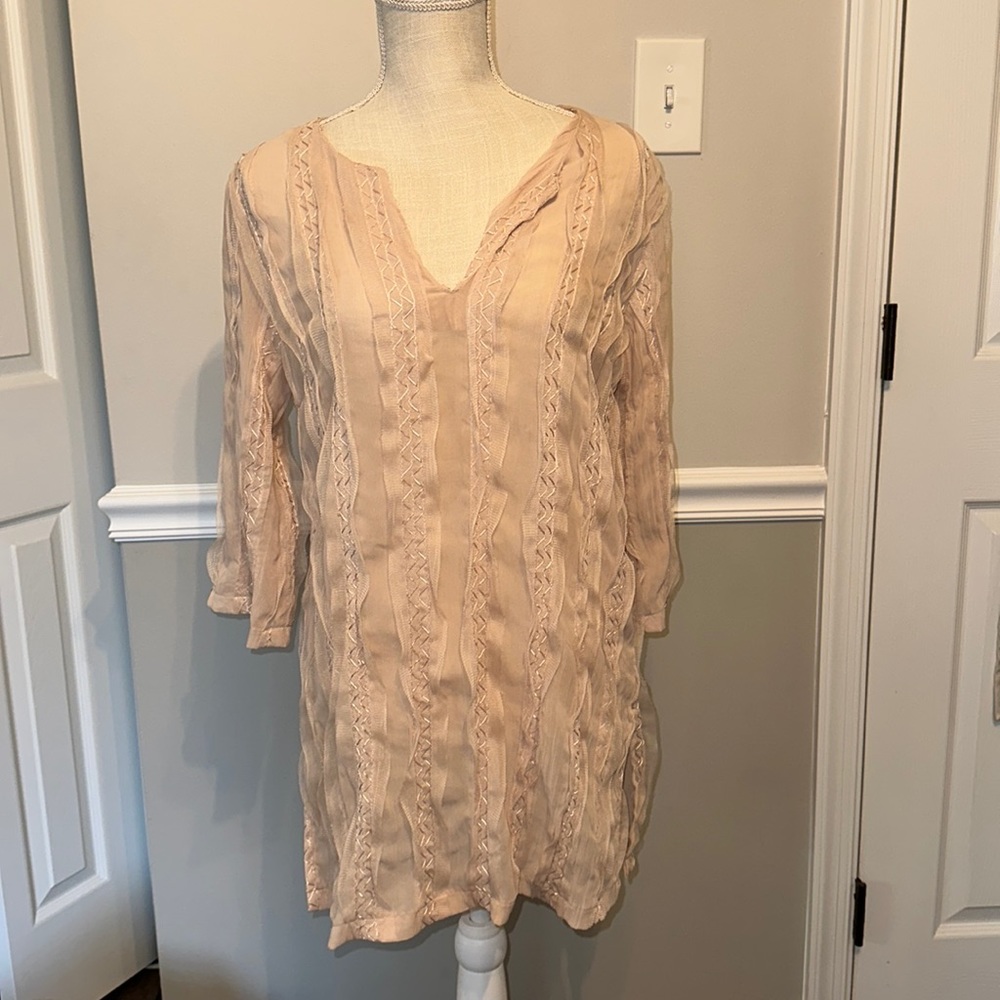 Women’s dress